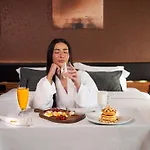 Select Hill Resort