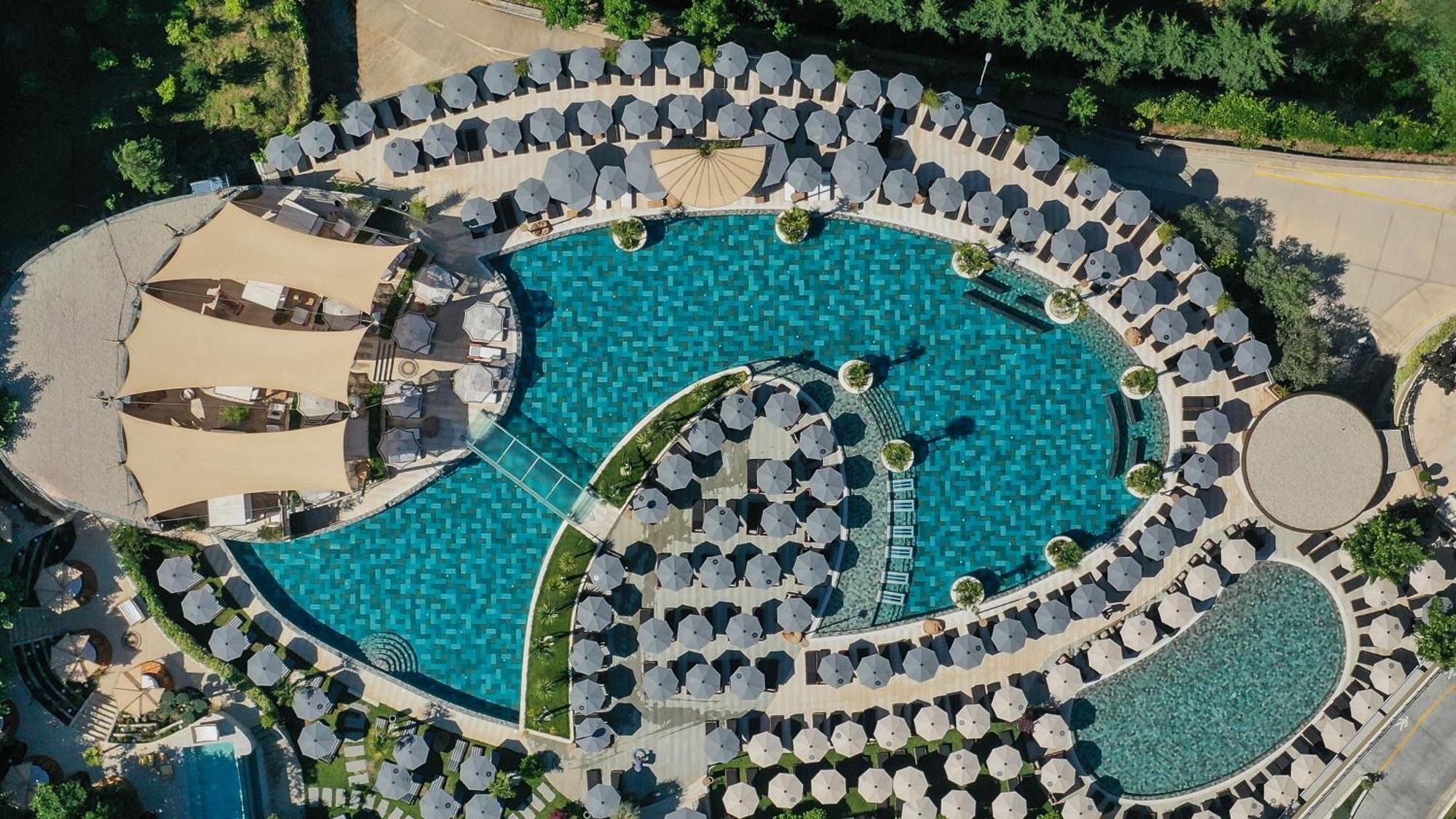 Select Hill Hotel Linze