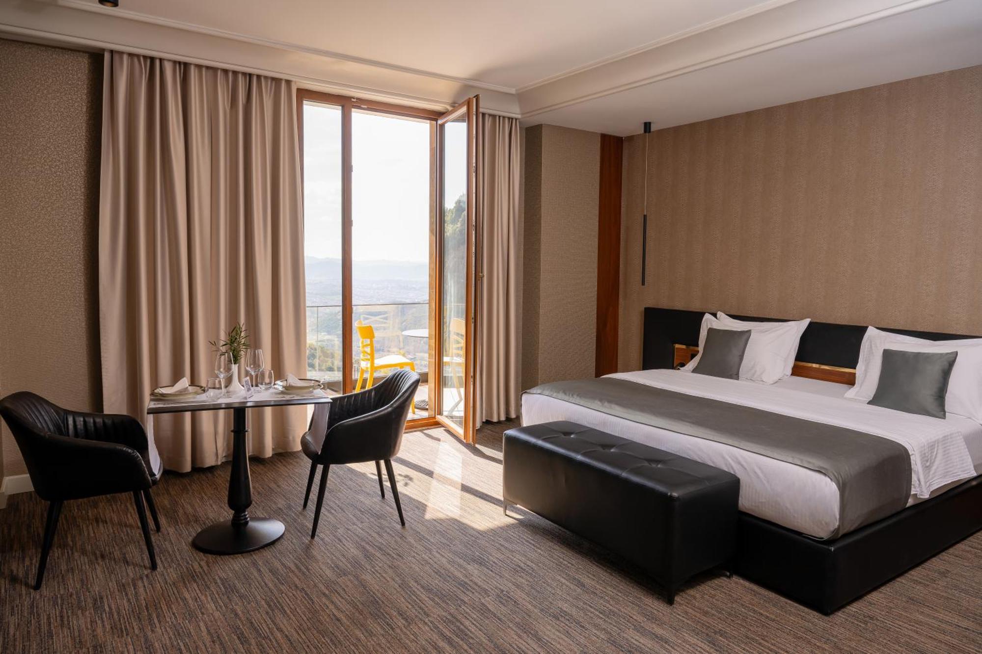 Hotel Select Hill